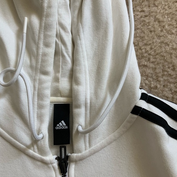 ADIDAS zip jacket - Picture 3 of 5